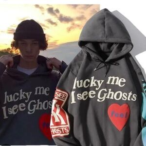 High Quality Gray Hoodie with Graphic Print